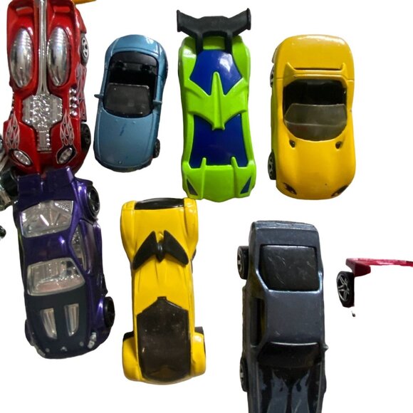 33 Pc Lot Hot Wheels/Matchbox/Various Brands Diecast Toy Car Lot-GUC - Picture 7 of 8